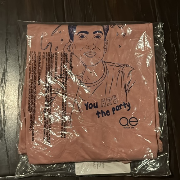 🏳️🌈 NWT! QE Unisex You Are the Party Tshirt - Picture 9 of 9